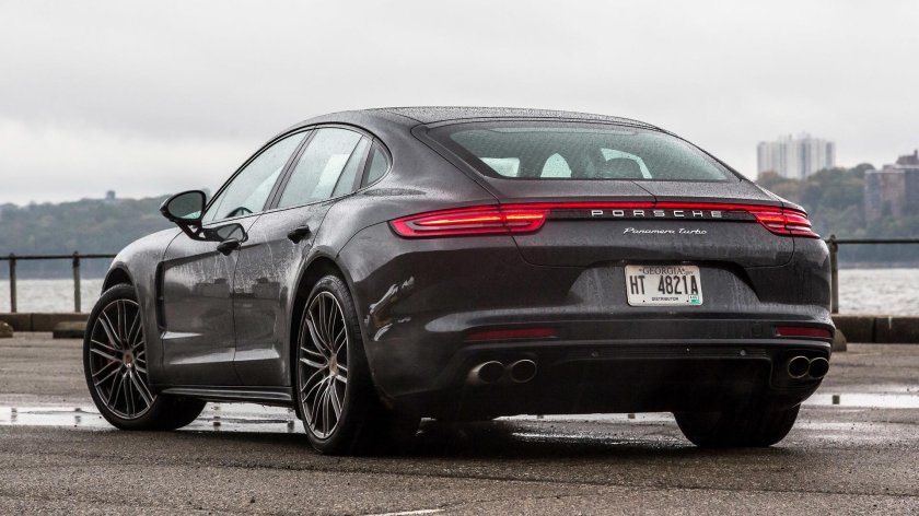 Porsche Panamera Turbo 2017