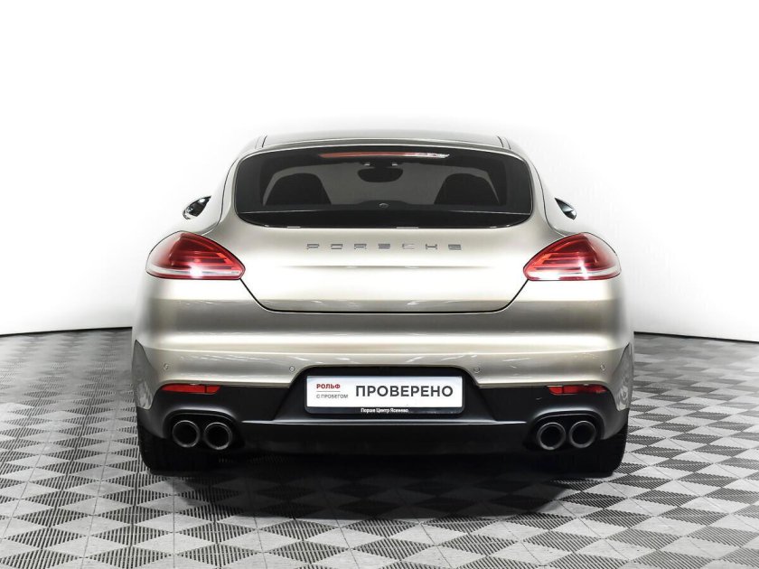 Porche panamera