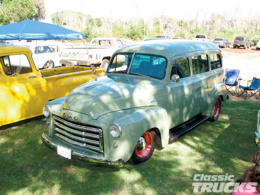 Chevrolet suburban 1955