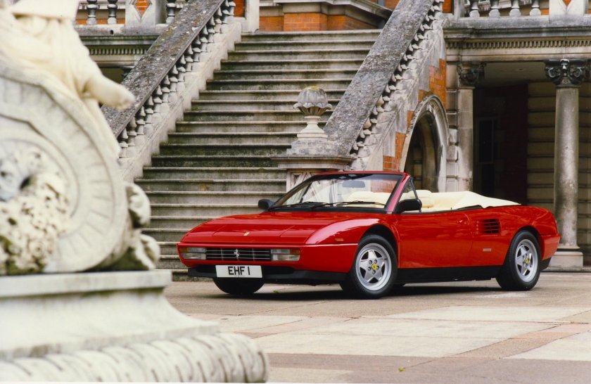 Ferrari Mondial Cabriolet (1983–1989 г.)