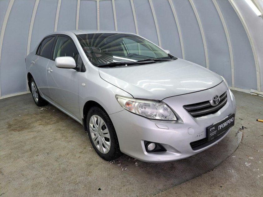 Тойота королла 2008