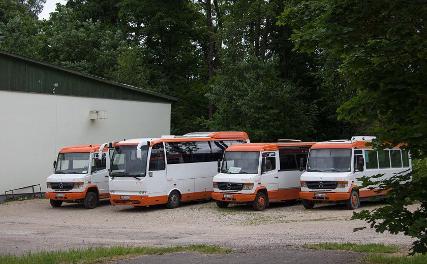 Автобус Латвия