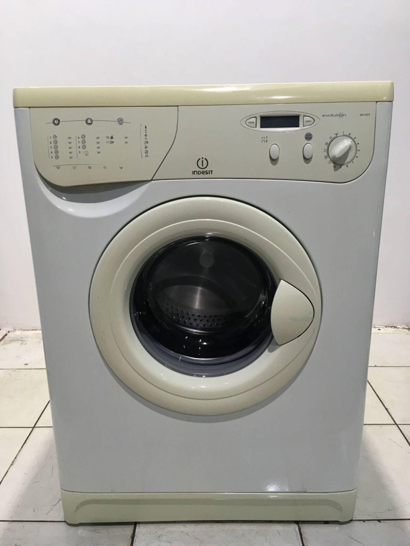 We105x Indesit