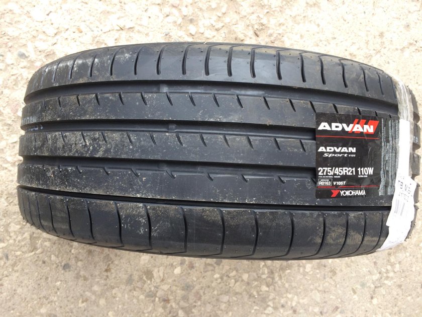 Yokohama Advan v105t