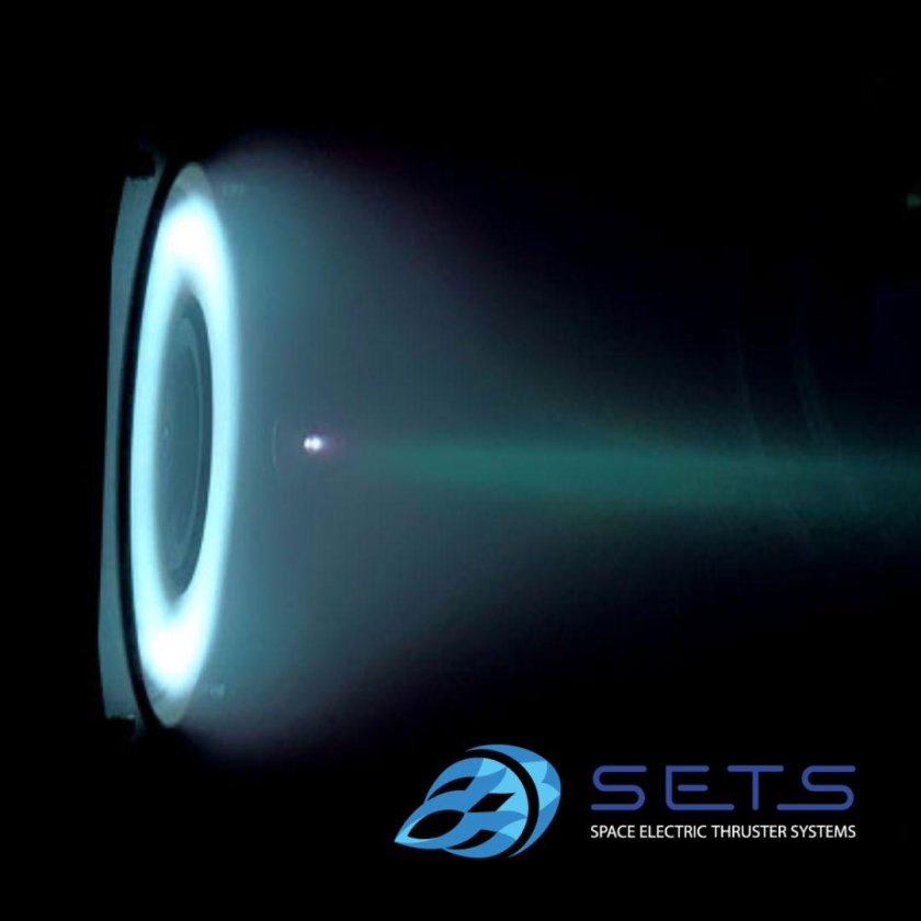 Плазменный двигатель для космических кораблей