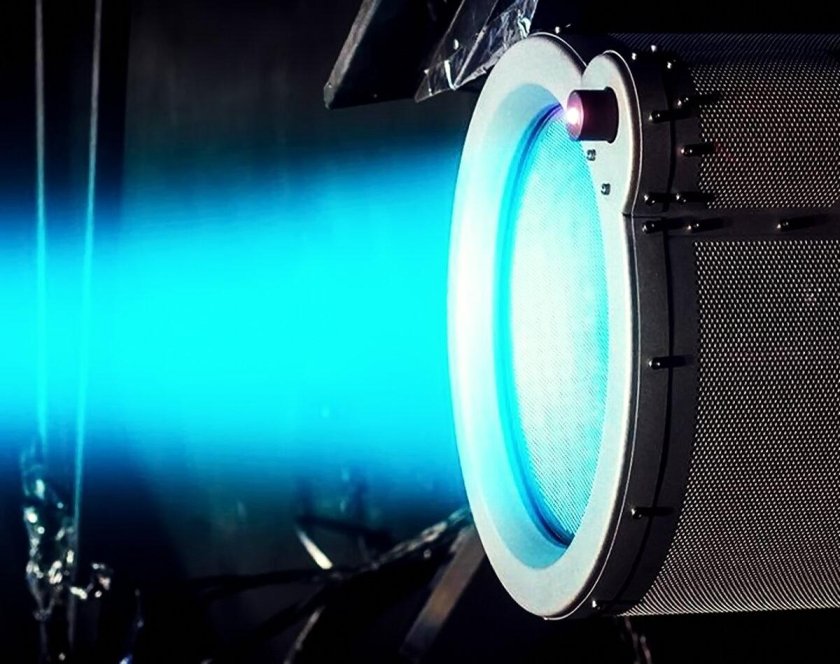 ИД-200 кр ионный двигатель