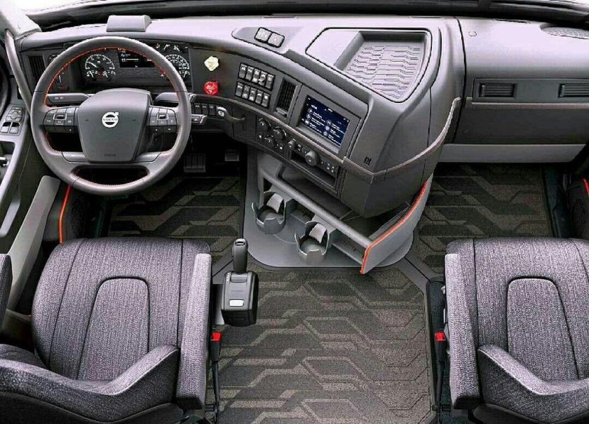 Volvo VNL 860 Interior
