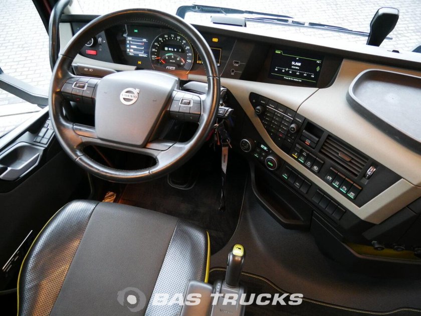 Volvo fh16 750 Interior