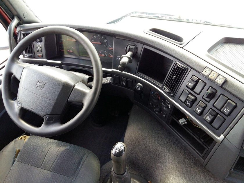 Салон Вольво FMX