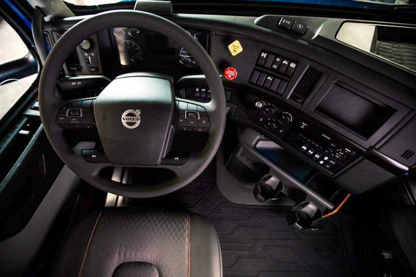 Volvo VNL 860 2020 салон