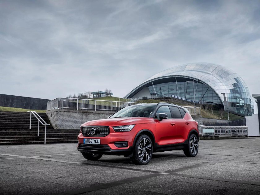 Volvo кроссовер xc40