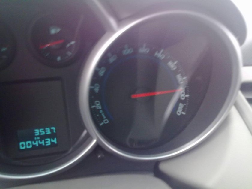 Цифровой спидометр Chevrolet Cruze