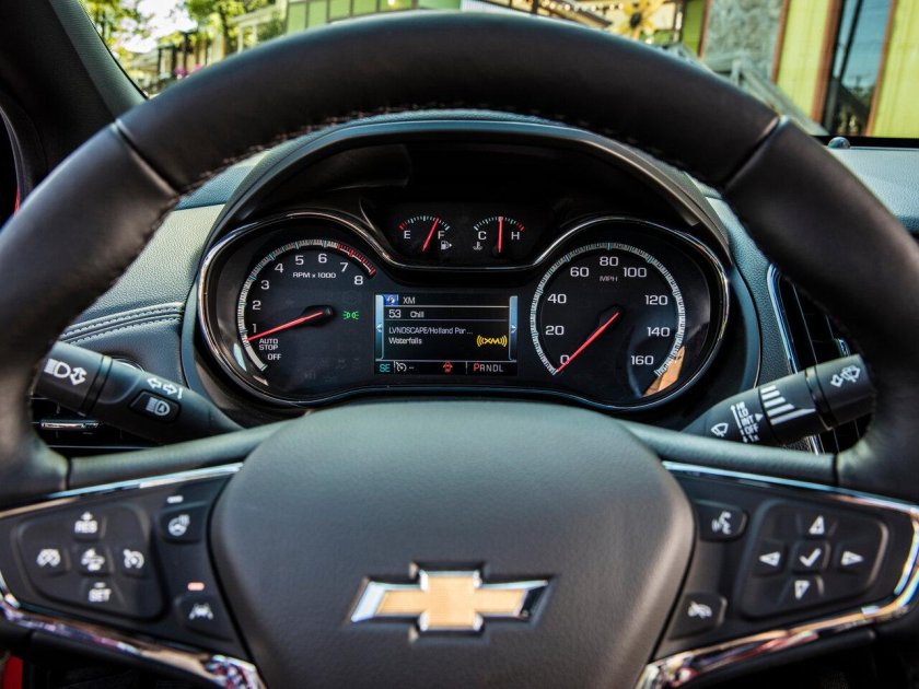 Шевроле Круз 200