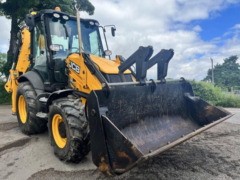 JCB 4cx SM