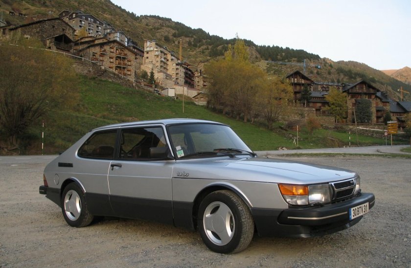 Saab 900 Turbo