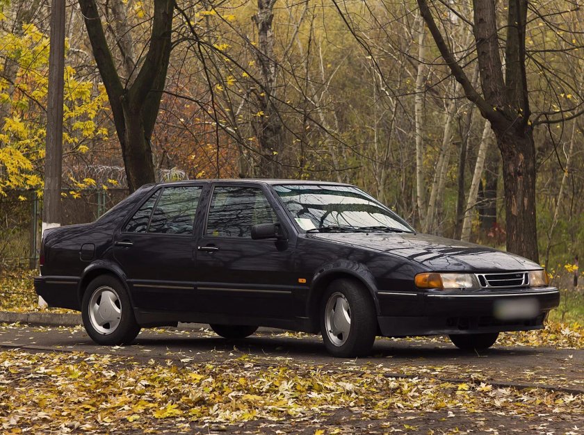 Saab 9000