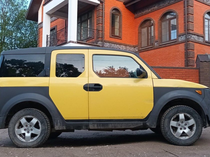 Хонда элемент 2003 года