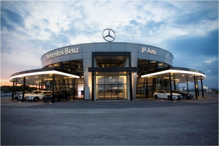 Завод Мерседес Бенц в Германии