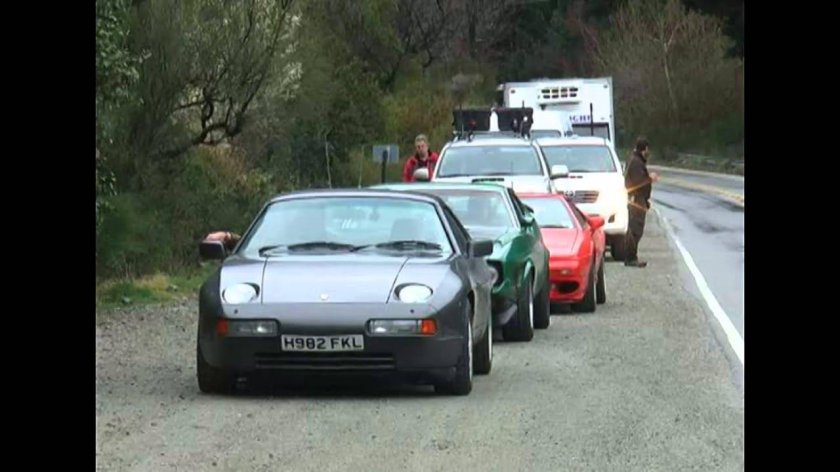 Топ Гир в Аргентине закидали камнями