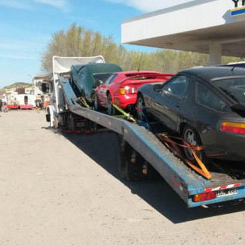 Топ Гир в Аргентине закидали камнями