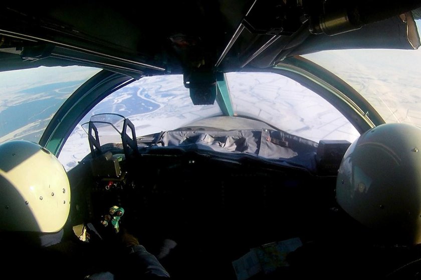 Кабина бомбардировщика Су-34