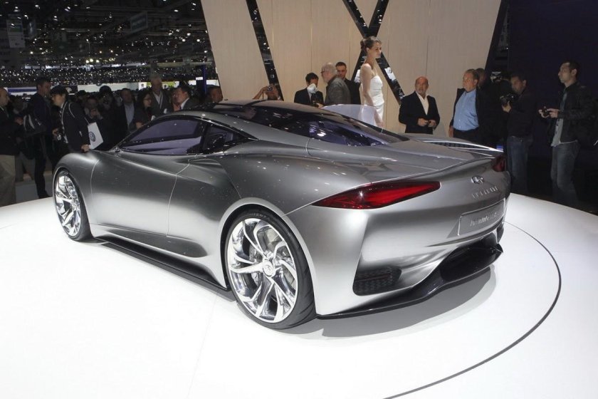 Infiniti Emerg-e Concept