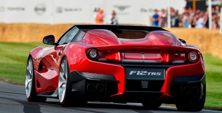 Феррари ф12 ТРС