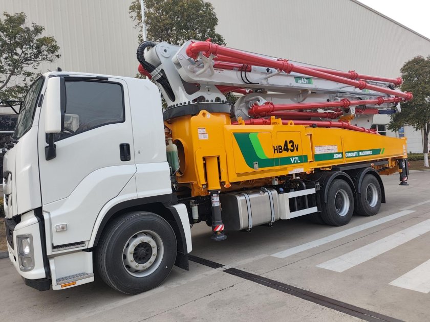 Автобетононасос марка xcmg модель hb37v