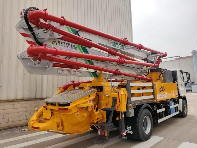 Автобетононасос путцмайстер 28 метров