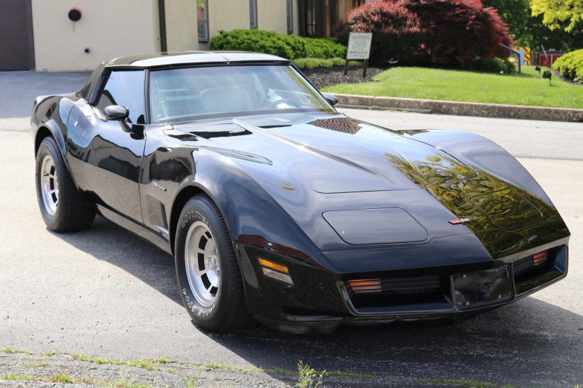 Chevrolet corvette c3 1980