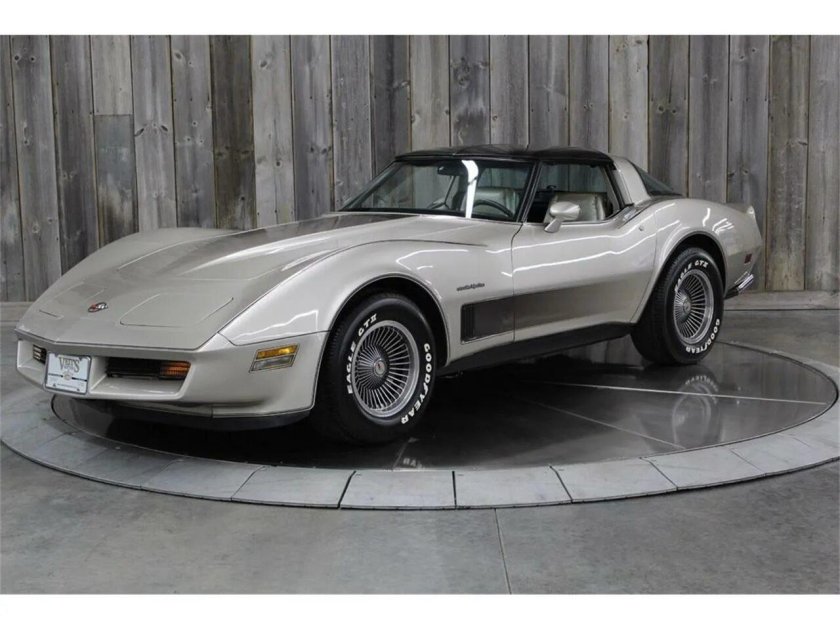 Chevrolet Corvette 1982