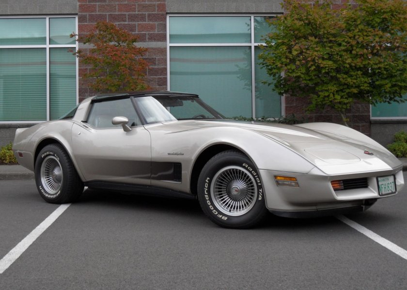 Chevrolet Corvette 1982