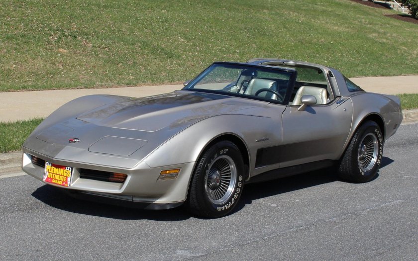 Chevrolet Corvette 1982