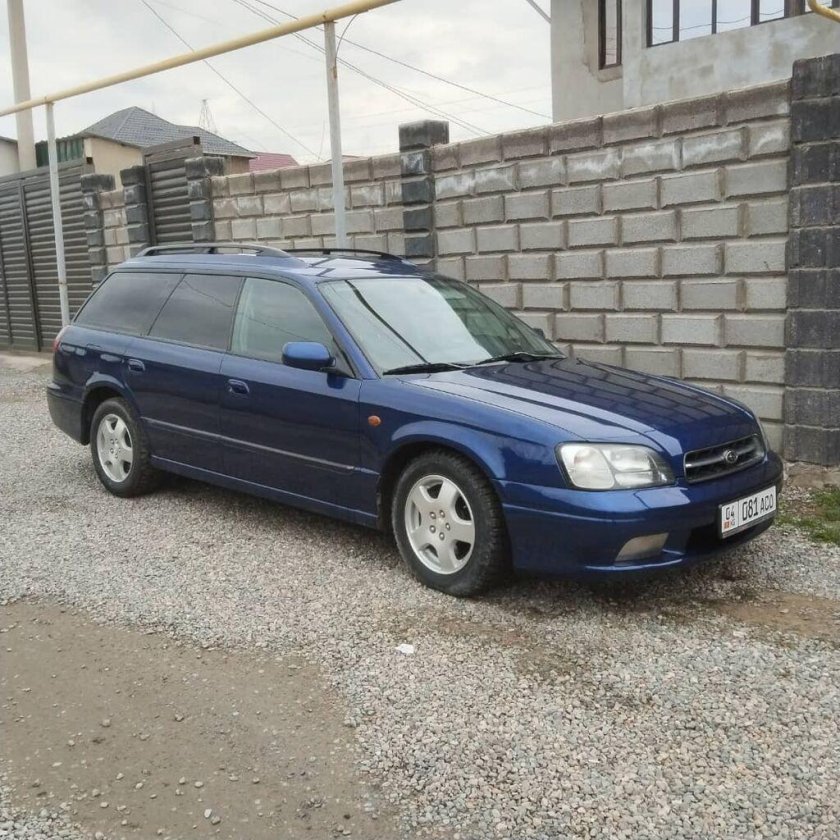 Subaru legacy 2001 универсал