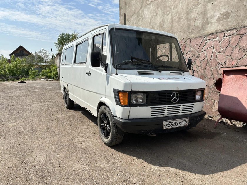 Мерседес 310 2.9 дизель