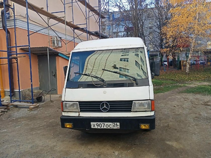 Мерседес 2022