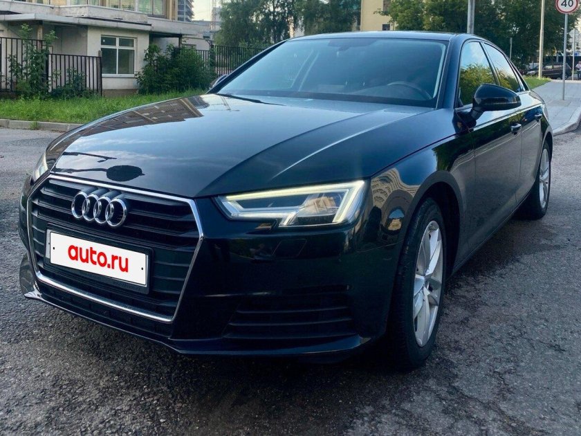 Ауди а 4 2017 года