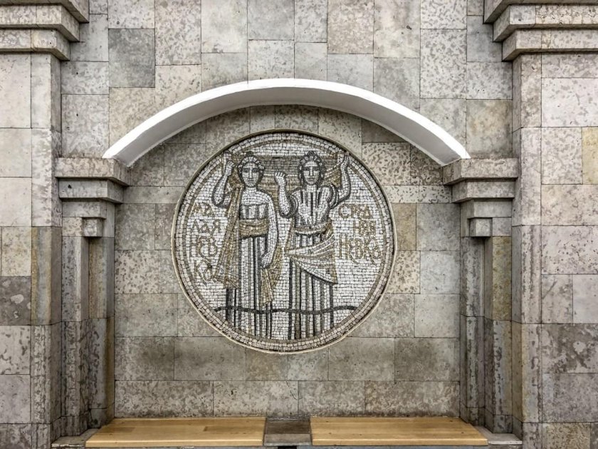 Метро Крестовский остров Санкт-Петербург