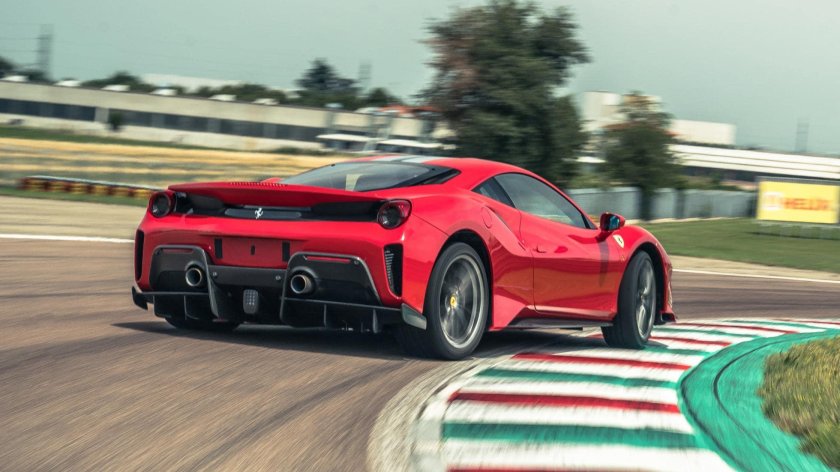 Феррари 418 писта