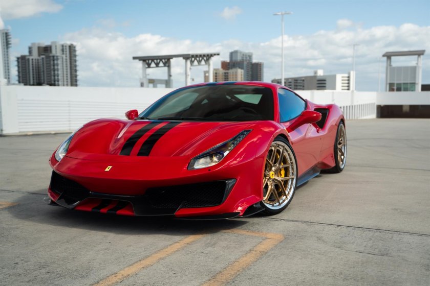 Ferrari 488 pista