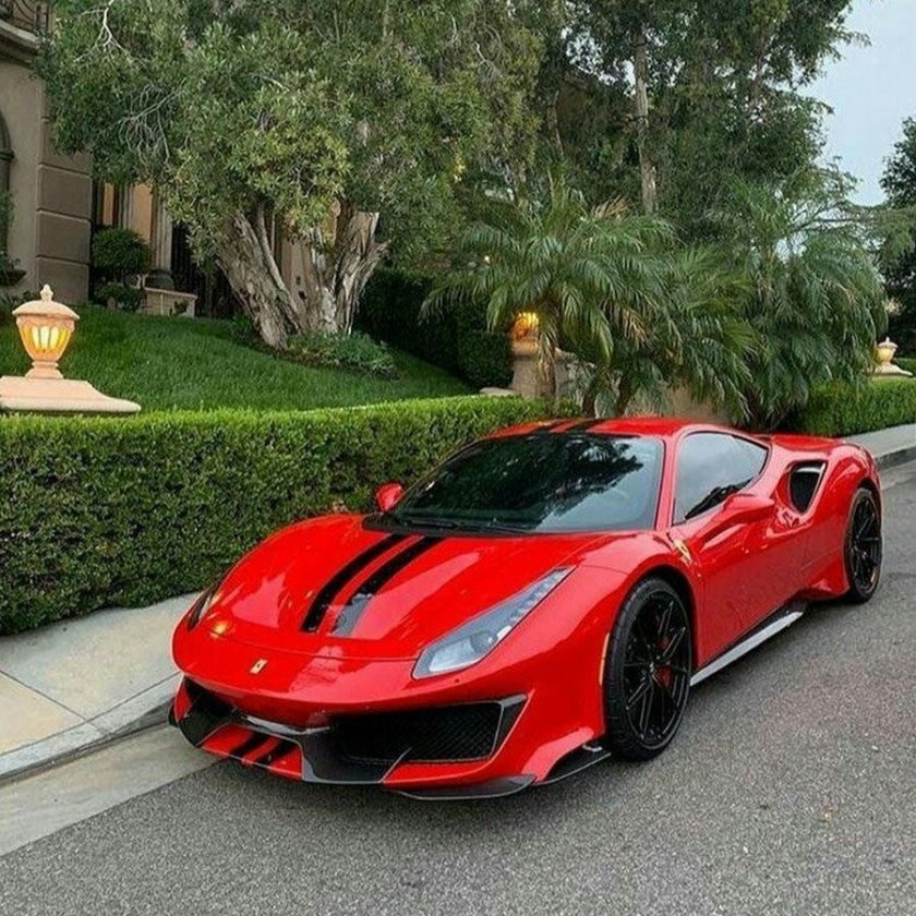 Феррари 488 писта