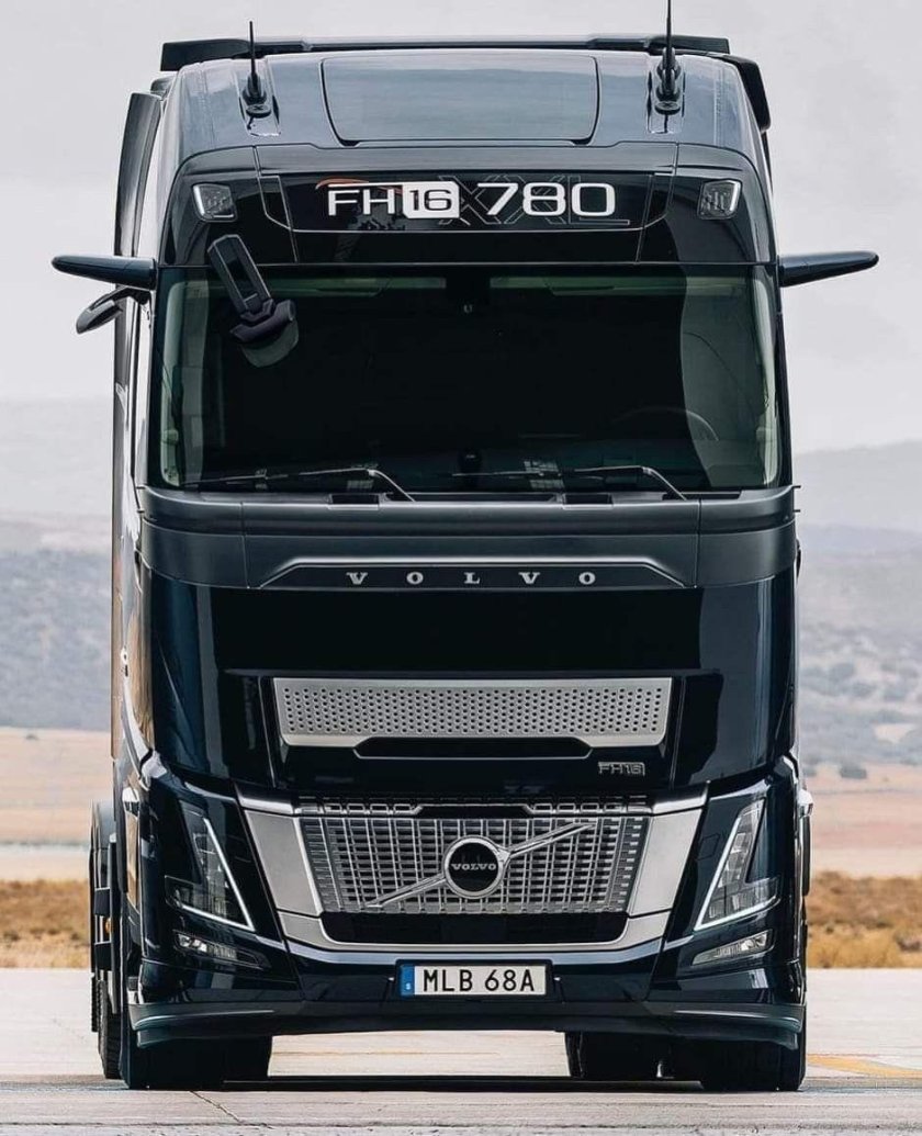 Новая вольво тягач