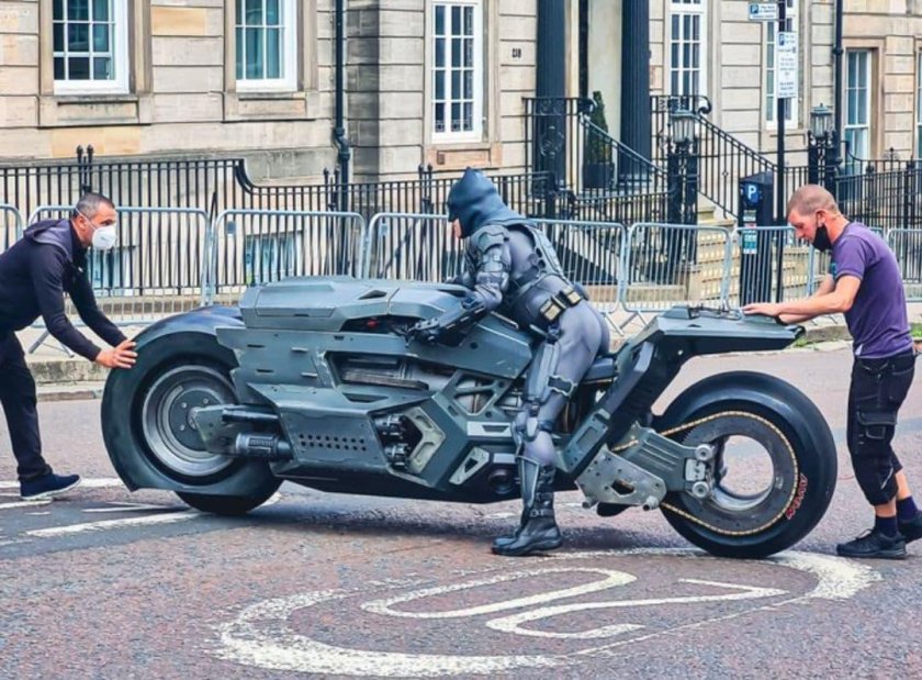 Флэш 2022 Бэтмен Бена Аффлека