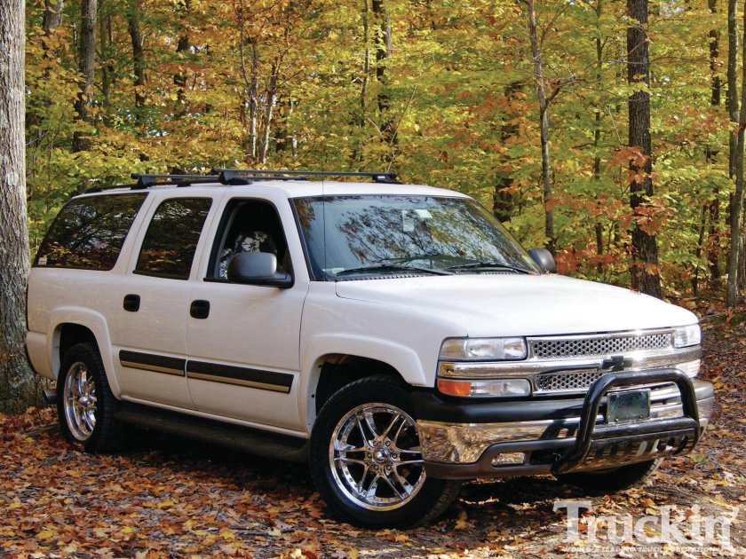 Chevrolet Suburban 2003