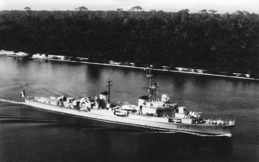 Легкий крейсер Аттилио Реголо