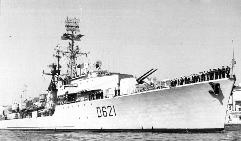 Сюркуф эсминец