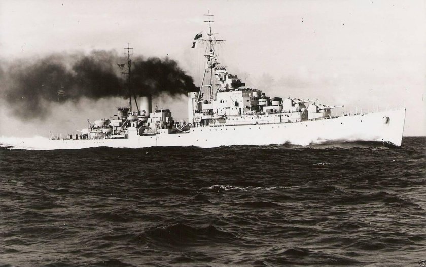 HMS Bellona 1942