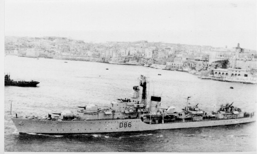 HMS Agincourt эсминец