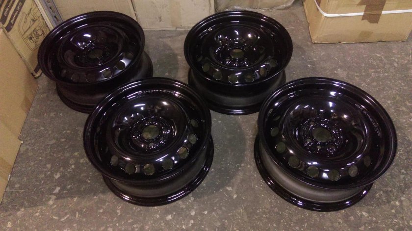 Черные штампы на ВАЗ р14