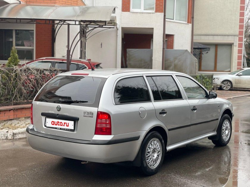 Шкода октавия универсал
